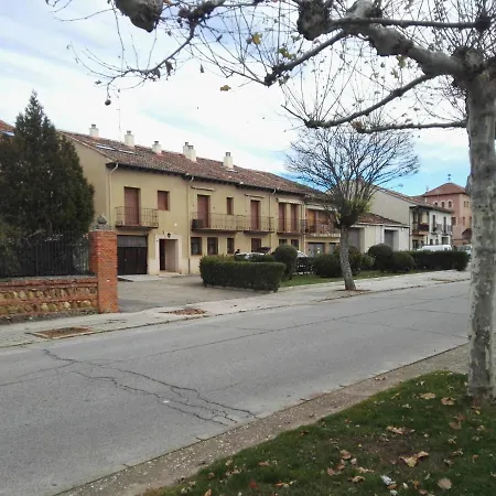 Appartamento Pequeno Y Coqueto Piso En Riaza Esterno foto